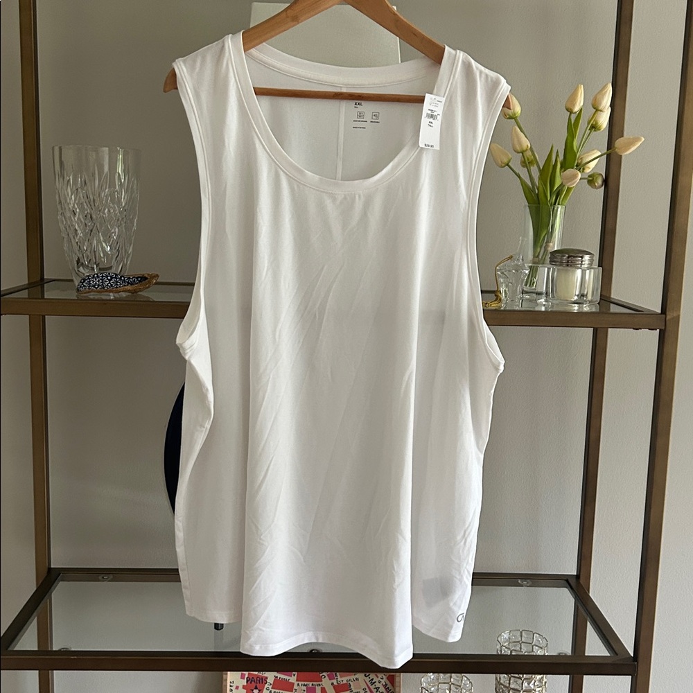 Gap Fit White Sleeveless Tank Top - XXL tall